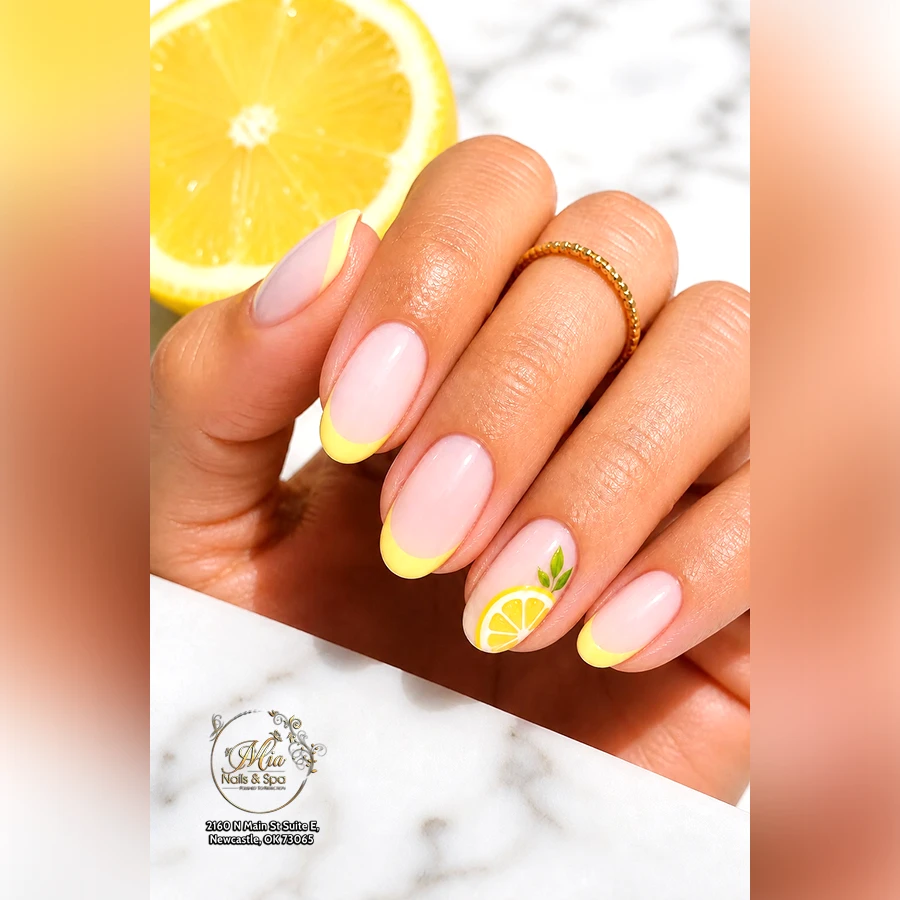 Mia Nails & Spa